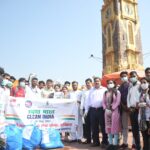 विभिन्न युवा मंडलों द्वारा हर की पैड़ी पर स्वच्छता अभियान आयोजित किया